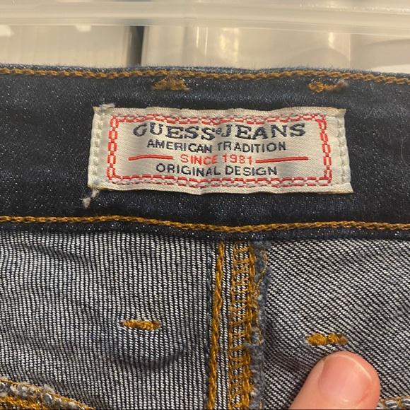 GUESS dark wash jeans, skinny style, 1981 retro, size 29 waist - Picture 2 of 6